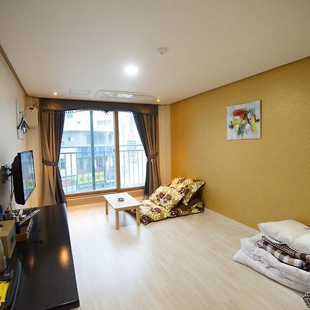 Dorcas Tourist Hostel Tongyeong Εξωτερικό φωτογραφία