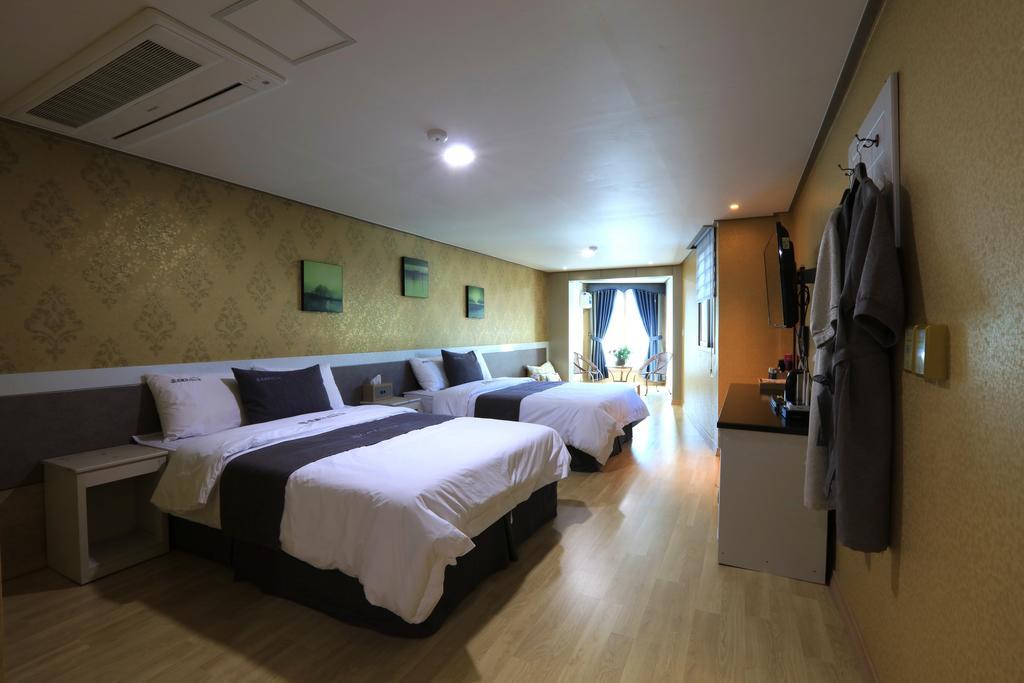 Dorcas Tourist Hostel Tongyeong Εξωτερικό φωτογραφία